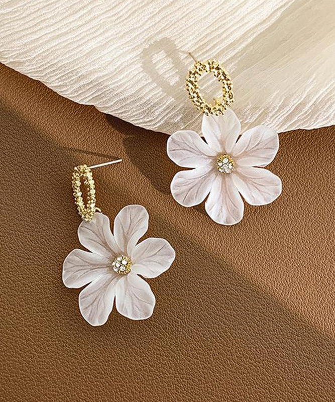 2025 New White Alloy Resin Floral Stud Earrings