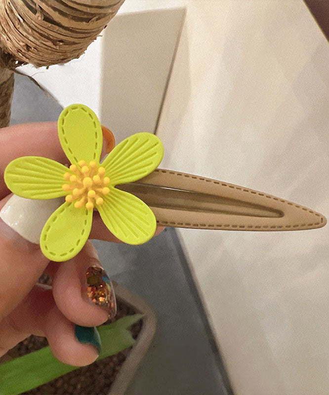 Boho Light Green Acrylic Floral Hairpin