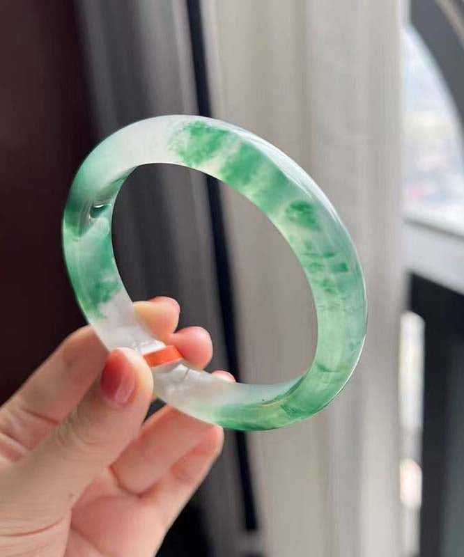 Boutique Green Jade Ice Flower Bangle