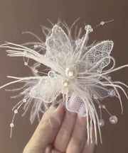 Brief Beige Lace Hollow Out Pearl Feather Hairpin