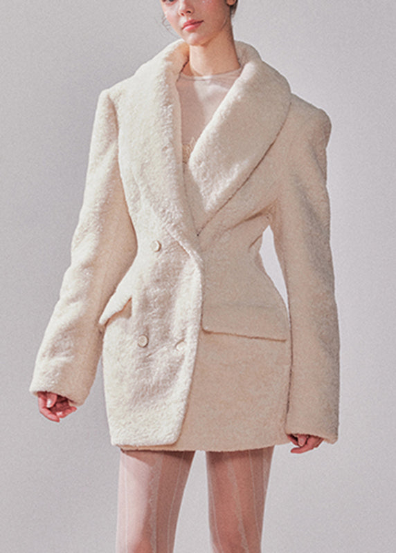 Chic White Notched Patchwork Button Faux Fur Coats Winter