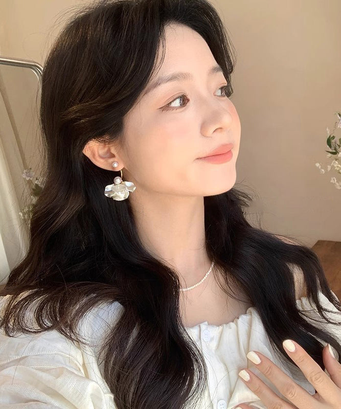 Classy White Sterling Silver Overgild Pearl Floral Drop Earrings