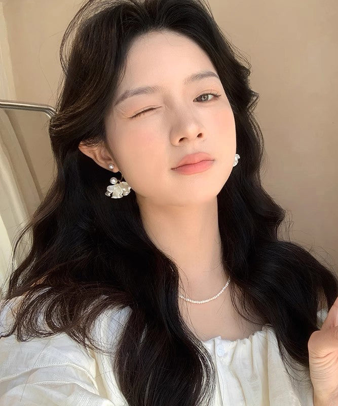 Classy White Sterling Silver Overgild Pearl Floral Drop Earrings