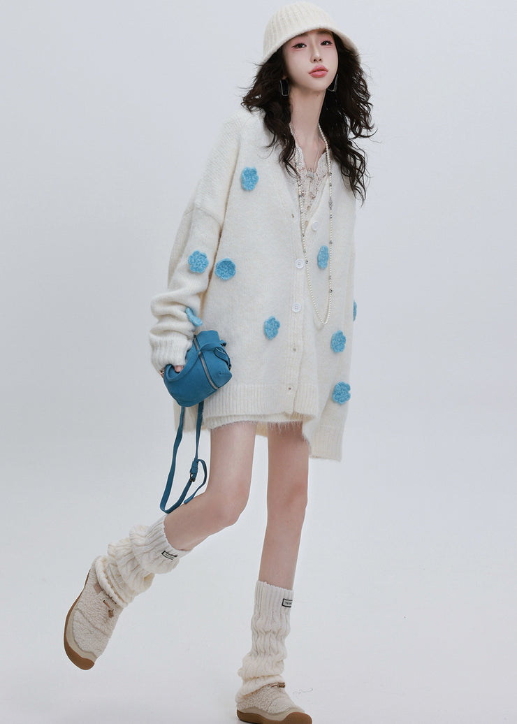 Cozy White Oversized Knit Cardigan Flower Decorated Winter