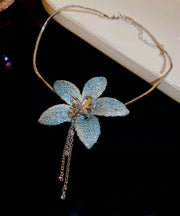 Cute Blue Sterlign Silver Floral Pendant Necklace