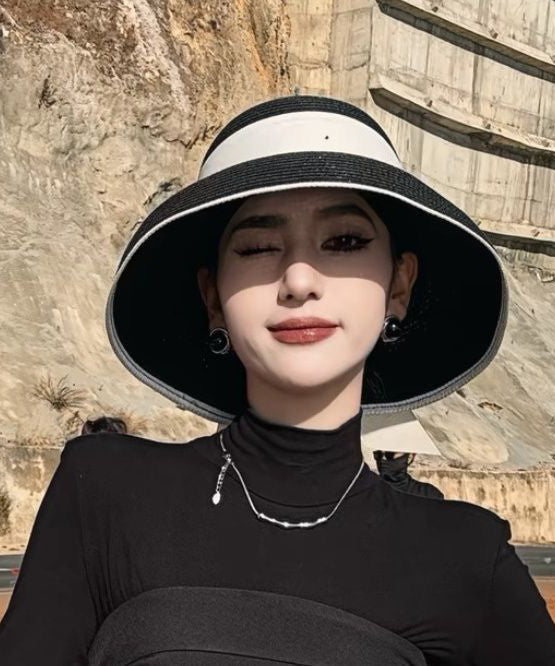 Fashion Black Bow Straw Woven Bucket Hat