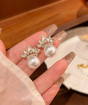 Fashion Gold Copper Alloy Zircon Leaf Pearl Stud Earrings
