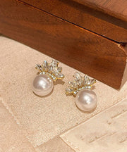 Fashion Gold Copper Alloy Zircon Leaf Pearl Stud Earrings