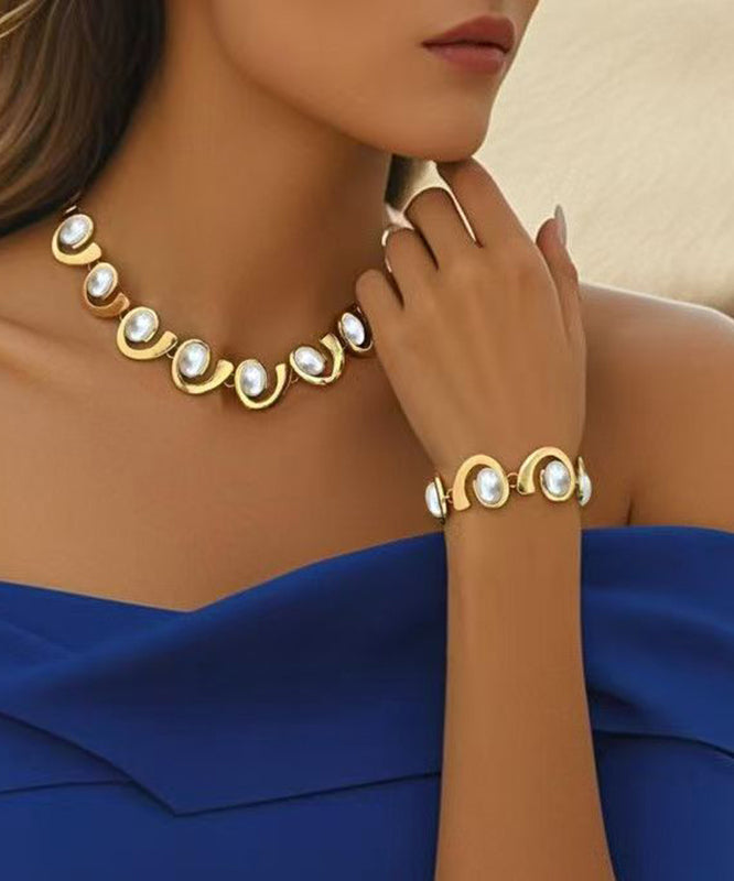Fashion Gold Copper Necklace And Chain Bracelet Two-Piece Set