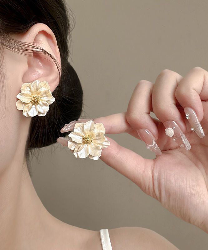 Fashion Stylish Beige Copper Alloy Acrylic Camellia Flower Stud Earrings