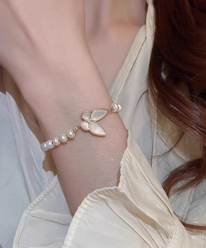 Fashion White Copper Alloy Butterfly Pearl Charm Bracelet