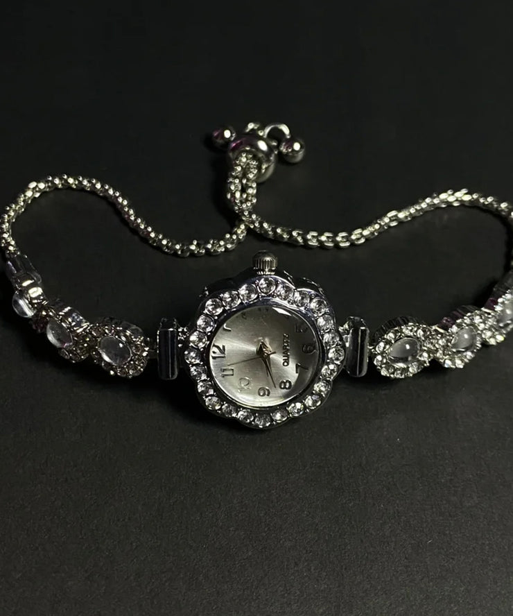 Fine Silk Alloy Zircon Gem Stone Pull-Out Watches