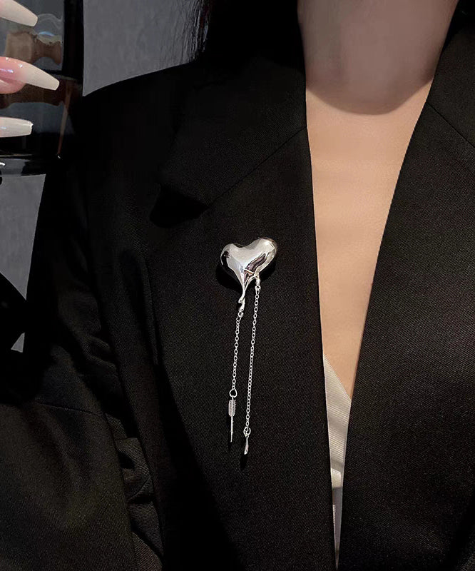 Fine Silk Metal Love Chain Tassel Brooches