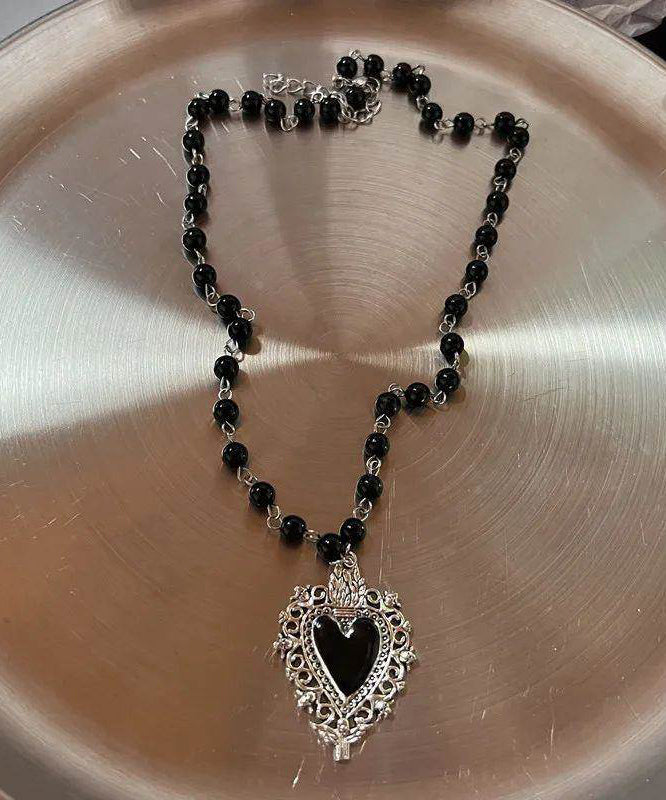 Gothic Black Agate Peach Heart Pendant Necklace