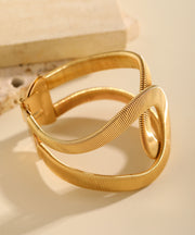 Loose Silk Metal Striped Snap Hook Bangle
