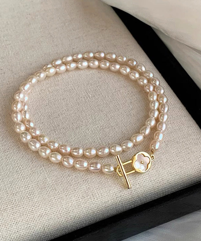 Modern White Copper Overgild Pearl Four-Leaf Clover Gratuated Bead Necklace