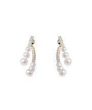 Modern White Copper Zircon Pearl Tassel Hoop Earring