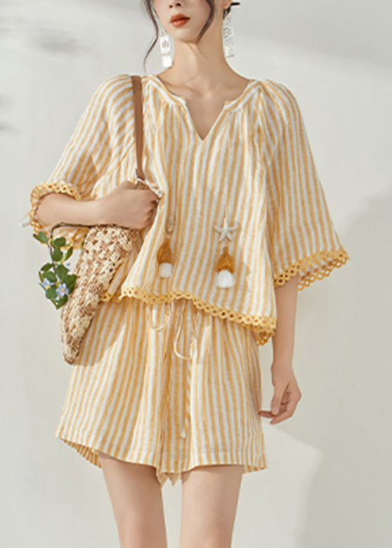 Modern Yellow Striped Top And Shorts Two-Piece Set Short Sleeve