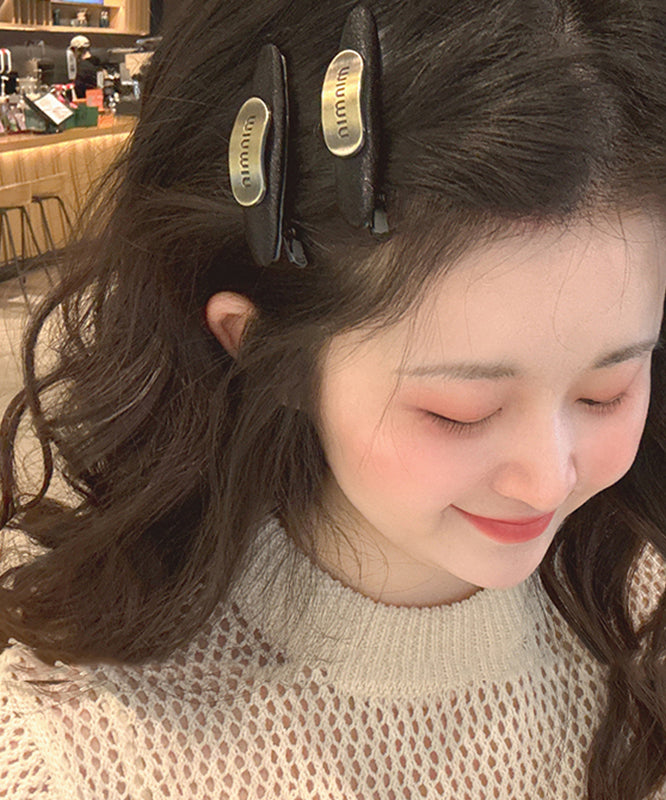 Novelty Black Metal Graphic Hairpin