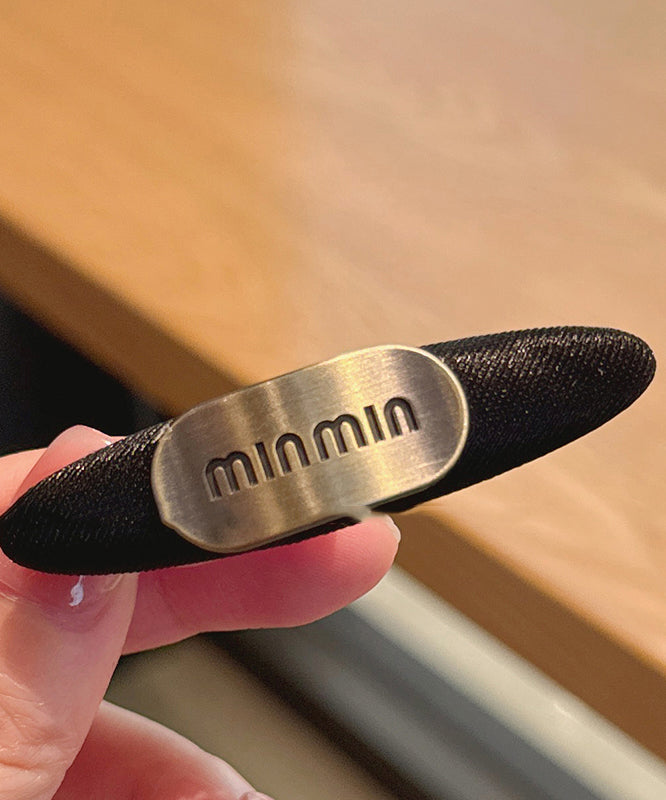 Novelty Black Metal Graphic Hairpin
