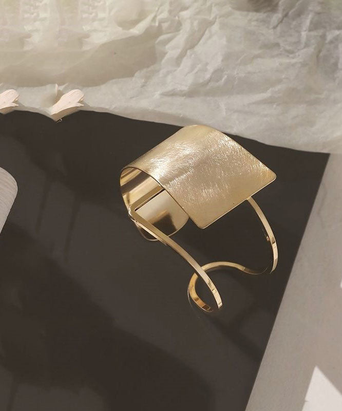 Original Design Gold Metal Asymmetrical Cuff