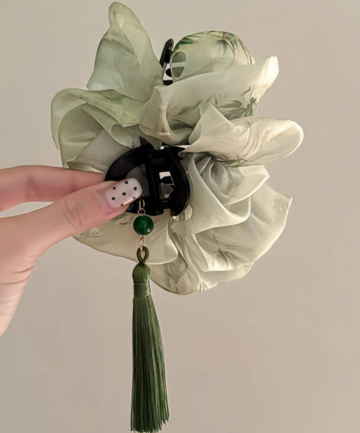 Retro Green Tulle Clouds Tassel Shark Clip Hairpin