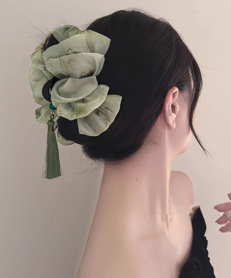 Retro Green Tulle Clouds Tassel Shark Clip Hairpin