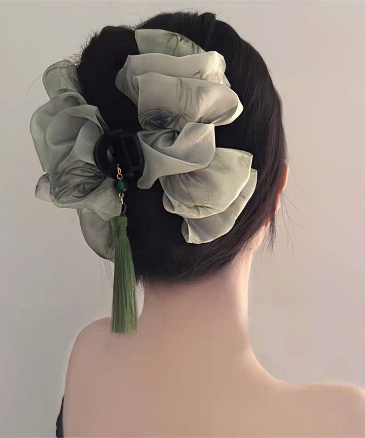 Retro Green Tulle Clouds Tassel Shark Clip Hairpin