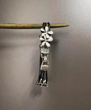 Retro Silk Stainless Steel Alloy Floral Bracelet