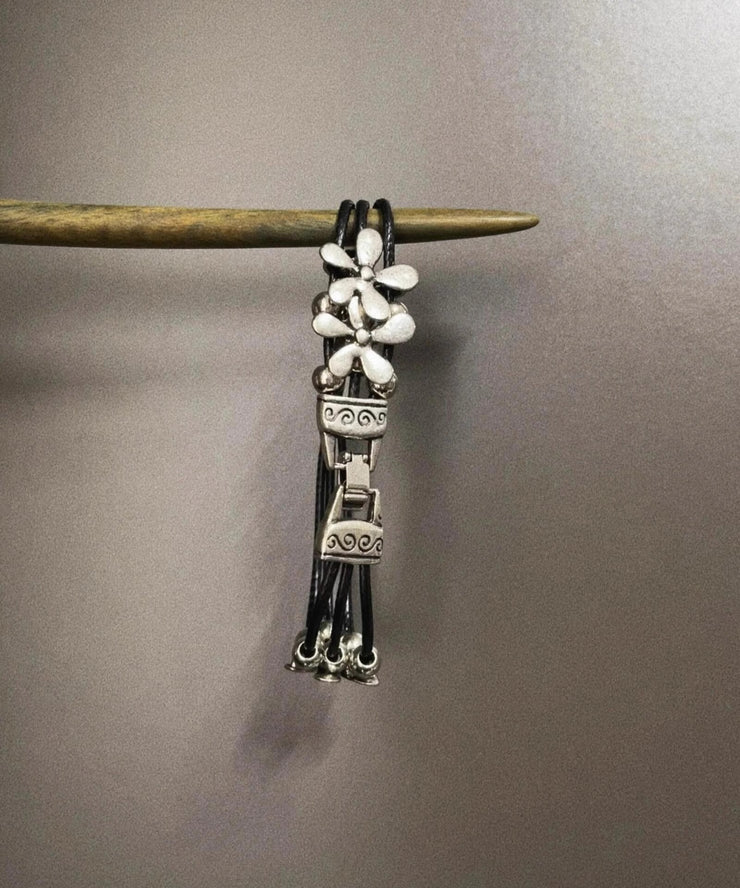 Retro Silk Stainless Steel Alloy Floral Bracelet