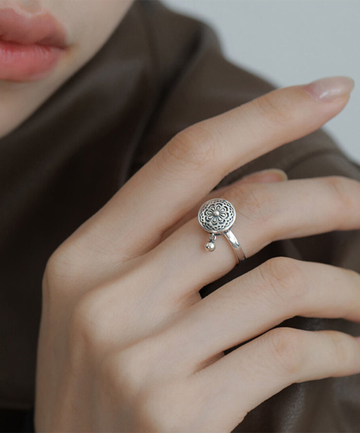 Retro Silk Sterling Silver Lotus Rotatable Rings