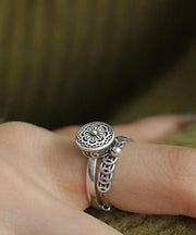 Retro Silk Sterling Silver Lotus Rotatable Rings