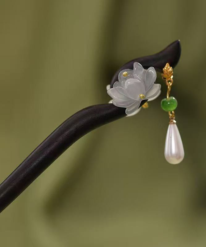 Retro White Wooden Overgild Lotus Pearl Tassel Hairpin