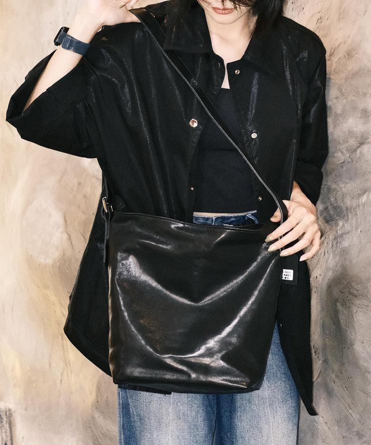 Simple Black Large Capacity Leather Messenger Bag