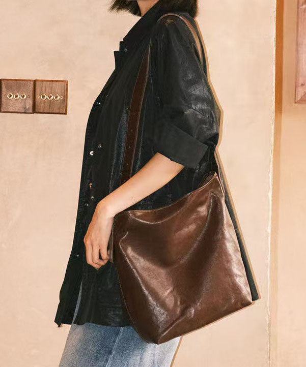 Simple Black Large Capacity Leather Messenger Bag