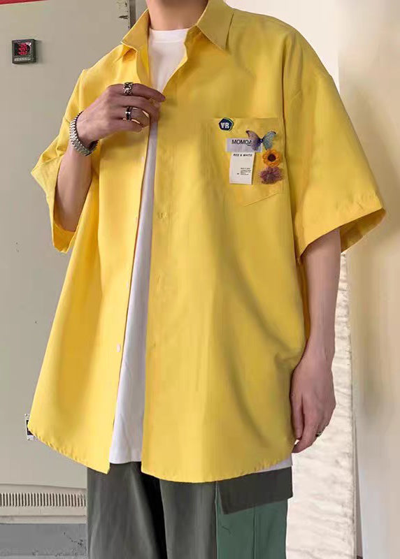 Simple Yellow Button Pockets Cotton Men Shirts Half Sleeve