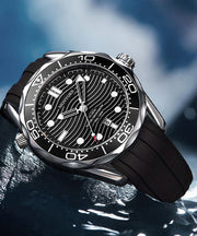 Stylish Black Metal Quartz Movement Silicone Men Watches