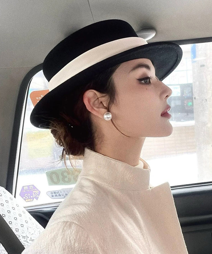 Stylish Black Woolen Cloche Hat