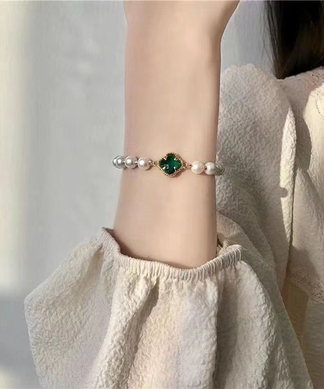 Stylish Green Sterling Silver Overgild Pearl Clover Charm Bracelet