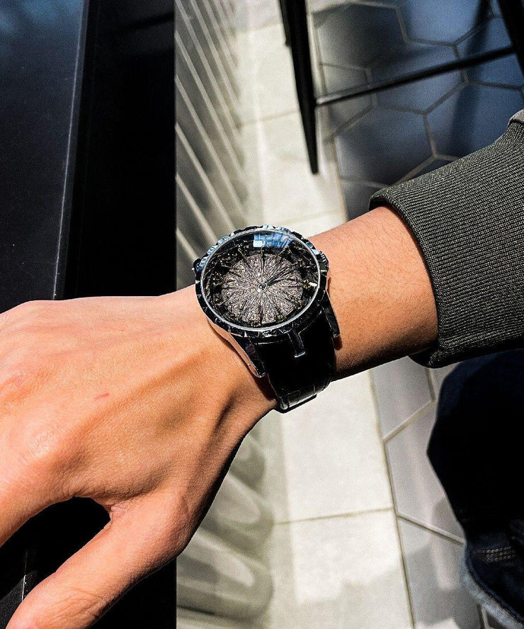 Unique Gold Stainless Steel Quartz Movement Watches