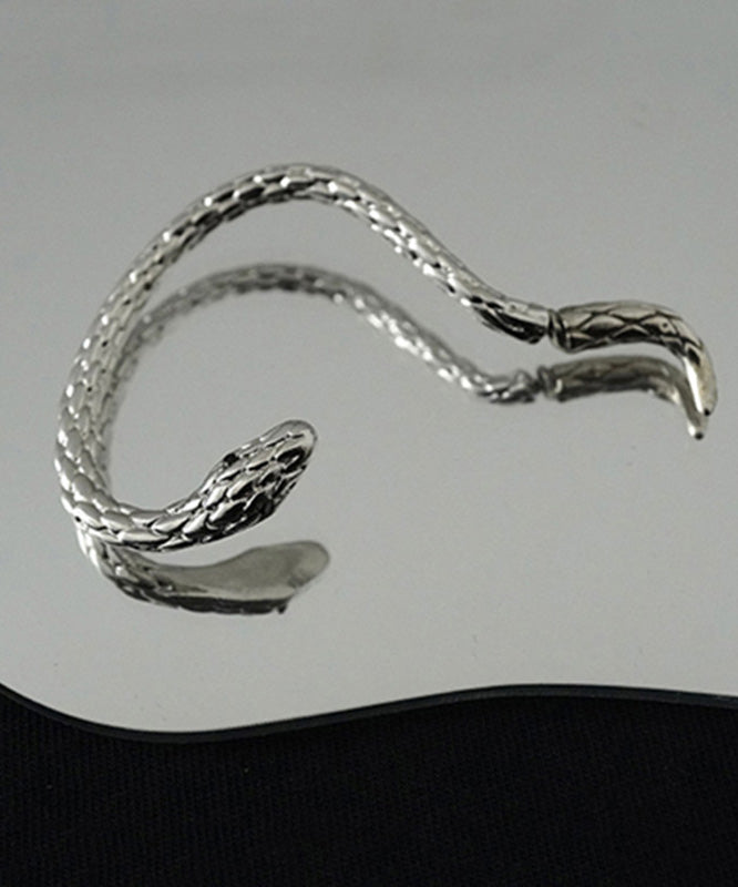 Unique Silk Sterling Silver Serpentin Stud Earrings