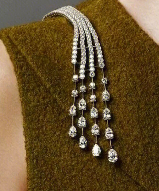 Unique White Copper Zircon Meteor Tasse Shoulder Brooches
