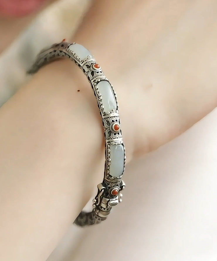 Vintage Silk Sterling Silver Jade Agate Hollow Out Bangle