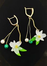 Vintage White Flower Tasseled Acrylic Drop Earrings