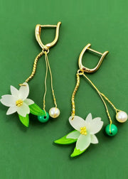 Vintage White Flower Tasseled Acrylic Drop Earrings