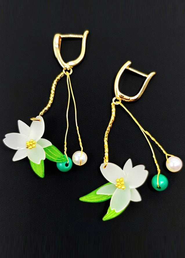Vintage White Flower Tasseled Acrylic Drop Earrings