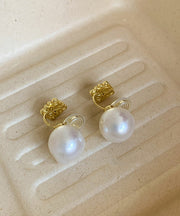 Vogue Gold Copper Alloy Zircon Pearl Hollow Out Stud Earrings