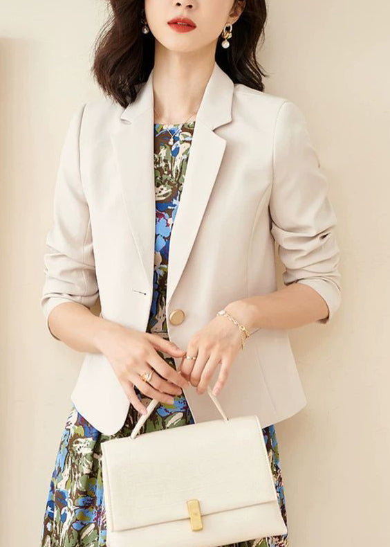 White Button Pockets Spandex Coat Peter Pan Collar