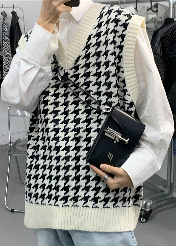 White Plaid Loose Knit Men Waistcoat V Neck Spring