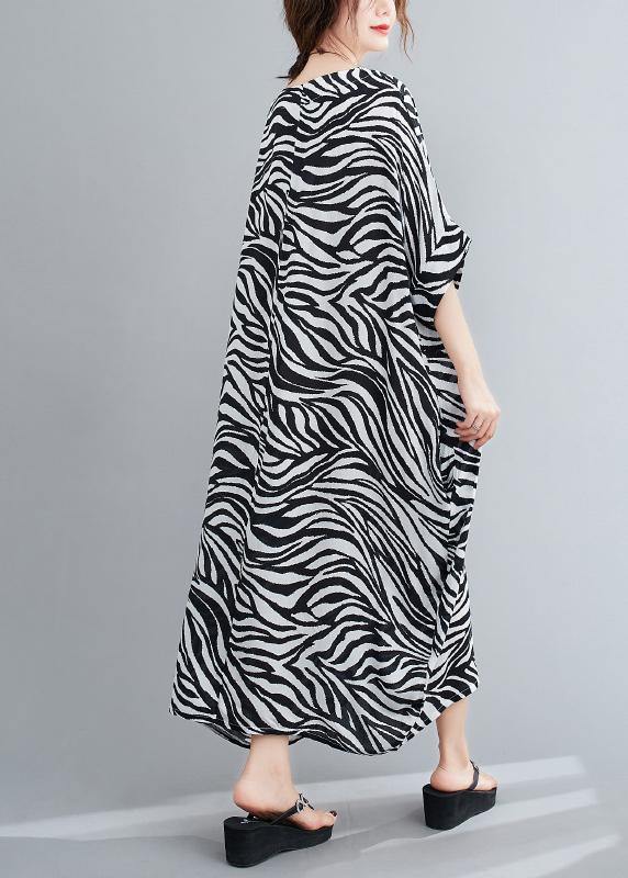 Handmade Black Striped Dress Pattern O Neck Batwing Sleeve Dress - SooLinen